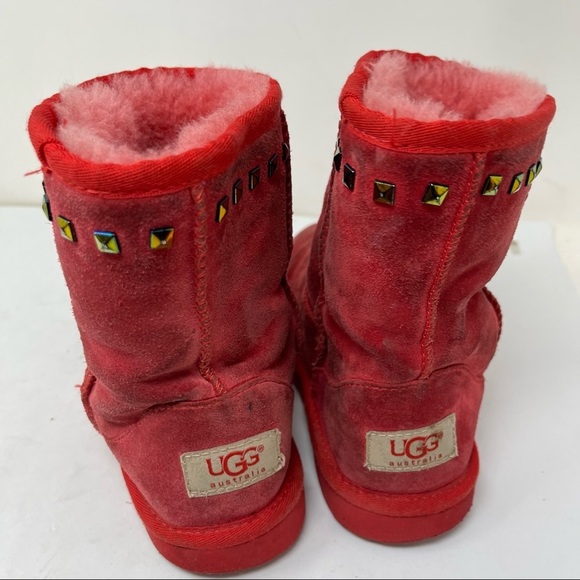 UGG Australia kids red pull on boots with studs size 1 - Picture 6 of 10